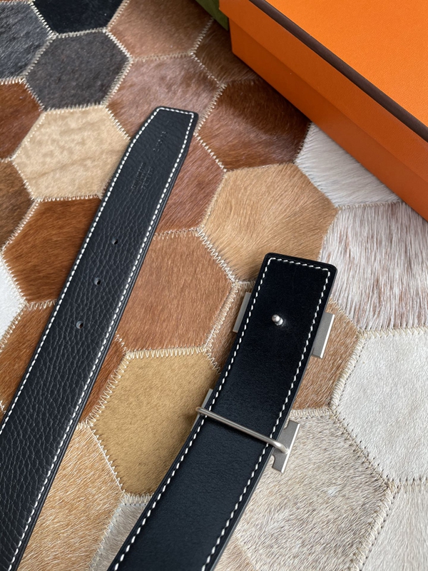 エルメスベルト素材ディテール